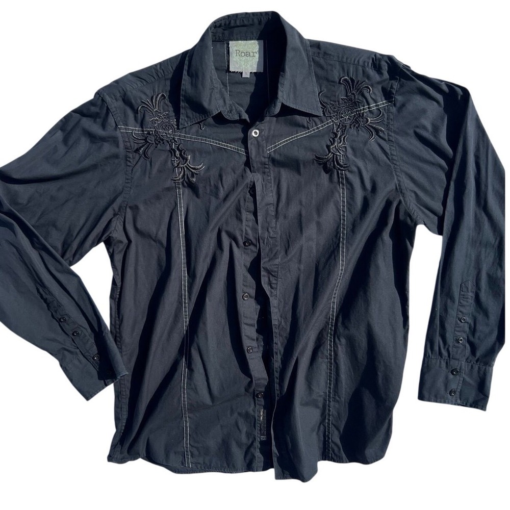 Men's 90s embroidered black dress shirt
